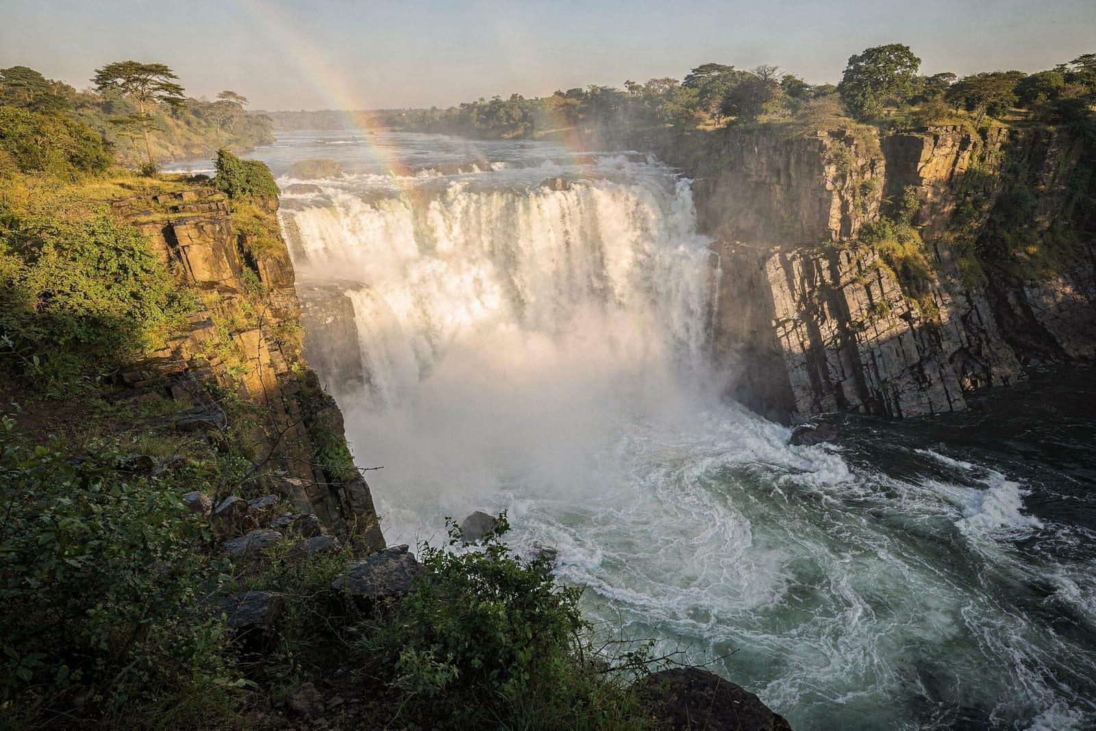 Uganda travel scene
