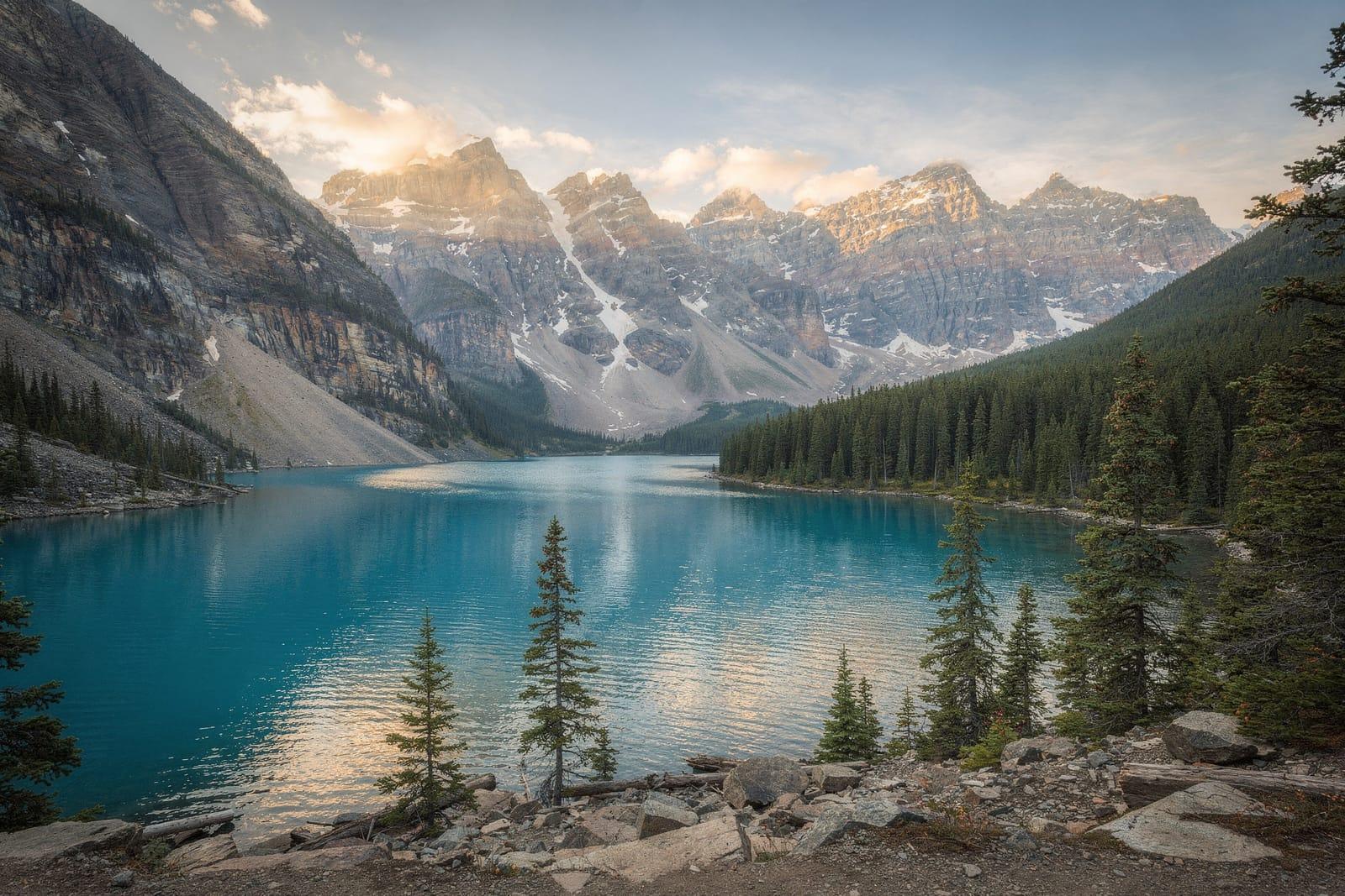 Canada travel scene